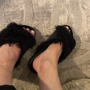 Vince.   Genuine shearling and leather sandals